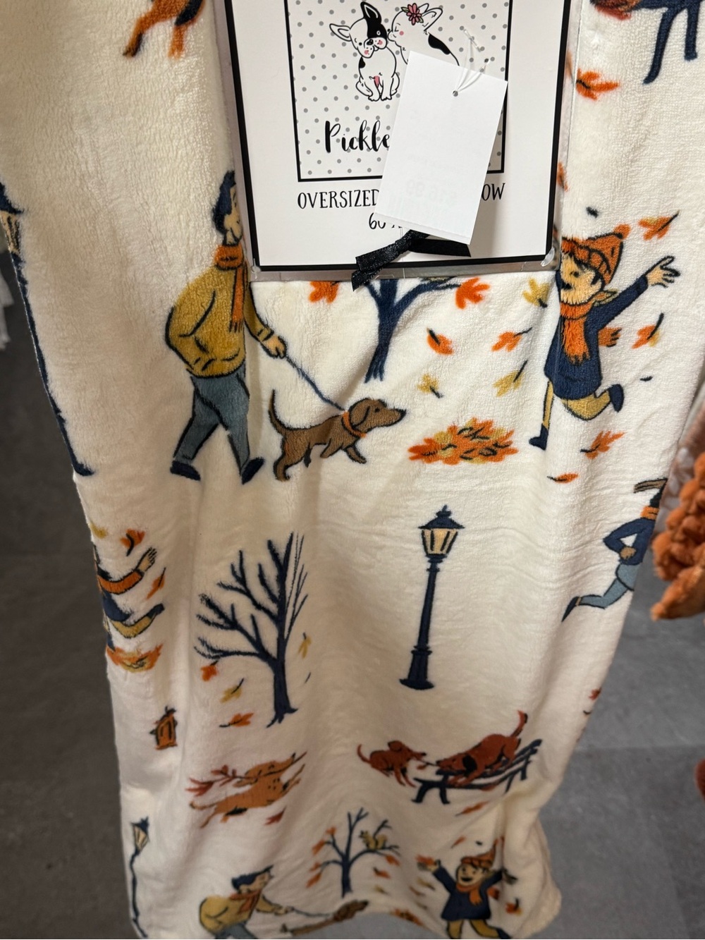 Oversized Cream Throw Blanket with Autumn Playtime Print